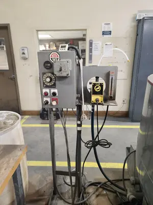 USED 1900 ROTO-FINISH ER-1011
