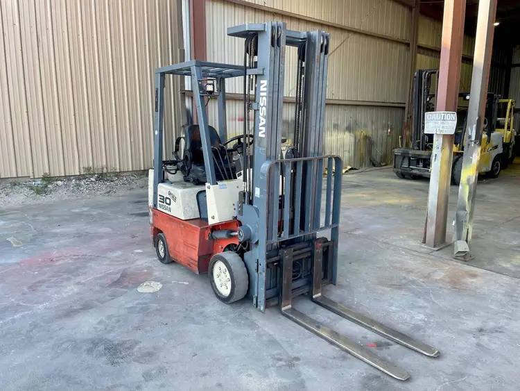 Used 2000 NISSAN JC30 Liquid Propane Forklifts Texas US | TB Forklifts #1275012