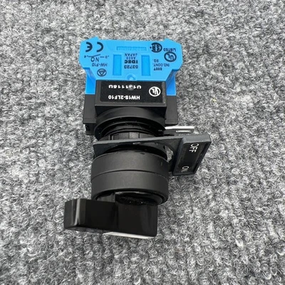 Used IDEC HW1S-2LF10 Relays & Switches California US | Davliegogo LLC #1707348