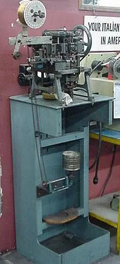 8719 Used Hitchcock (RUF Type) Single Cable Chain Machine