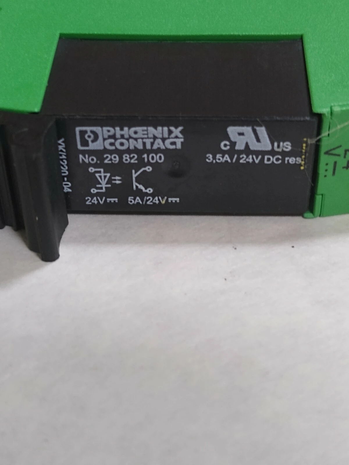 USED Phoenix PLC-BSC-24DC/1/ACT