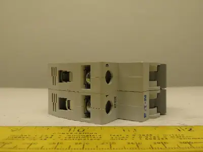 Eaton Cutler Hammer WMZS2D03 3AMP 2 Pole circuit Breaker DIN Rail Mount