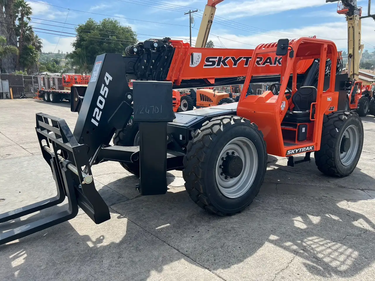 Used 2023 SKYTRAK 12054 Telehandlers New York US | United Lift #1446463