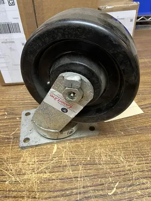 New | in-Stock CASTER CONCEPTS _UNKNOWN_ Casters Ohio US | Surplus Asset Holdings #1578897