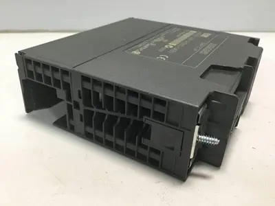 USED SIEMENS 6ES7 331-7KB02-0AB0