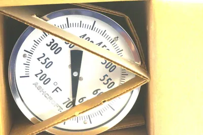 NEW ASHCROFT 50-EI-42E-090 200/700F 5" BIMETAL THERMOMETER 50EI42E090
