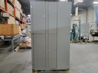 USED SQUARE D NW32H1