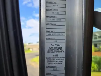 USED 2014 KENWORTH T370