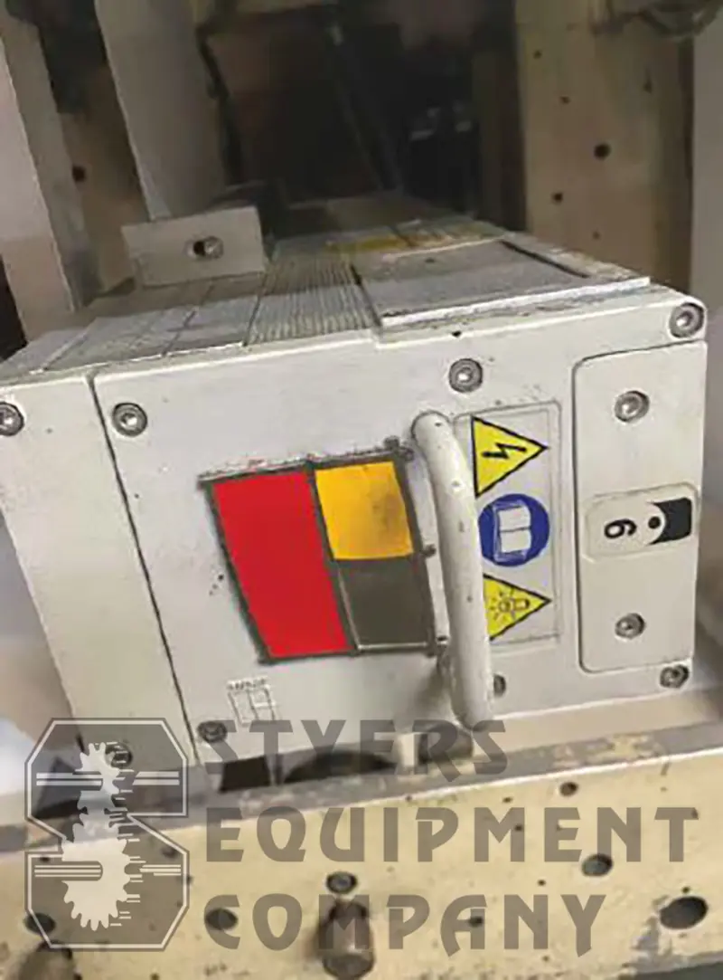 USED 2017 UV RAY ATOM 380