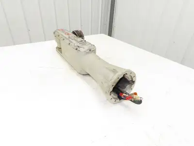 Yaskawa Motoman SK16X Industrial Robot Upper Arm & Wrist