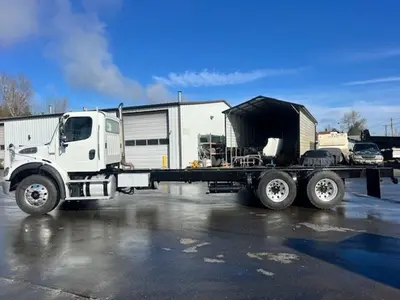 Used 2015 FREIGHTLINER M2112 Cab Chassis trucks Washington US | Puget Sound Truck Sales #1546529