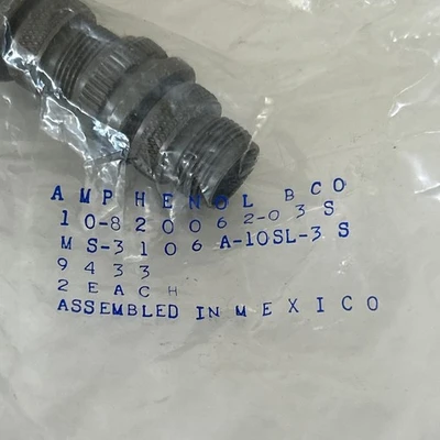 (3) Amphenol Aerospace (2 Per Sealed Bag) Connectors 10-820062-03S
