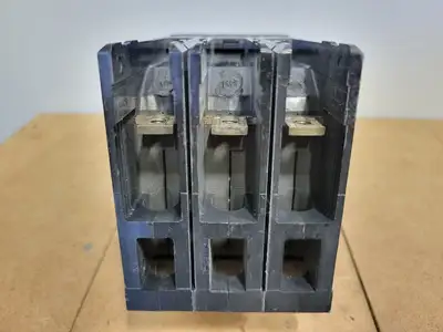 USED SIEMENS ED43B015