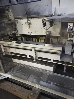 USED WOLF MASTERTECH MODEL VPP250KVM10 SQUARE BAG COFFEE POUCHER WOLF MASTERTECH MODEL VPP250KVM10 SQUARE BAG COFFEE POUCHER