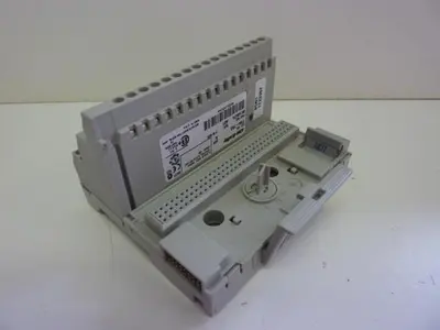 USED ALLEN BRADLEY 1794-IB16 SER A