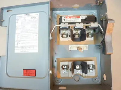 USED SIEMENS F351
