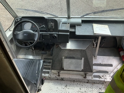 Used 2002 FORD COMM STRIP Cab Chassis trucks Michigan US | Miedema Asset Management Group #1314140