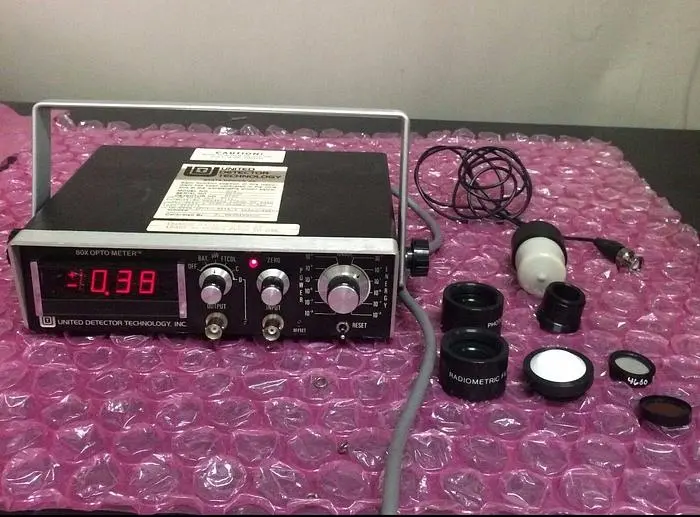 United Detector tech. 80x Optometer