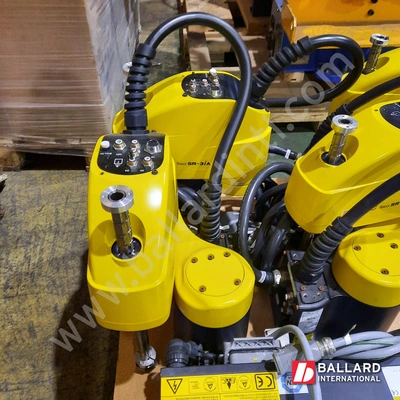 FANUC SR-3iA SCARA Robot w/ R30iB Compact Plus Controller