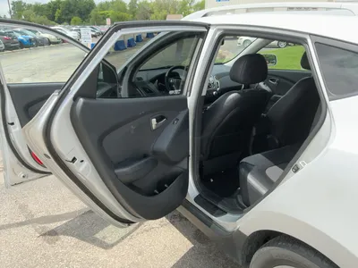 USED 2011 HYUNDAI TUCSON