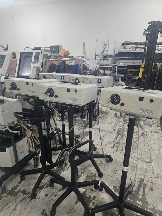 Used Luxtec Luxtec 9300XSP & 9000 Light Source for Surgical Headlight Qty 5 Endoscopy Texas US | PT Medical Technologies #1458417