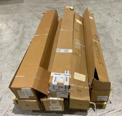 USED BOSCH REXROTH SLOT PROFILE L=2000 GRAY, BLACK LOT OF APPROX. 1200