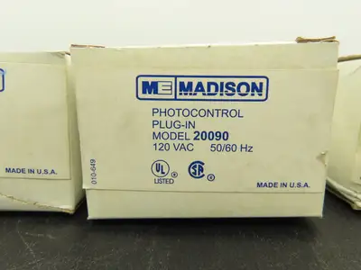 Area Lighting Research BF-120 Plug-in Photoelectric Switch 120VAC 1000W Lot of 6