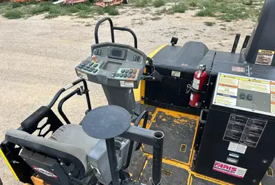 Used 2020 BLAW-KNOX PF7110B Asphalt Pavers California US | Mittry Construction #1363432
