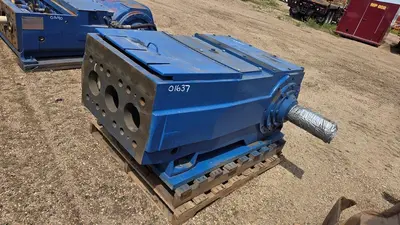 NEW NATIONAL OILWELL VARCO "NOV" 200T-5 TRIPLEX PUMP