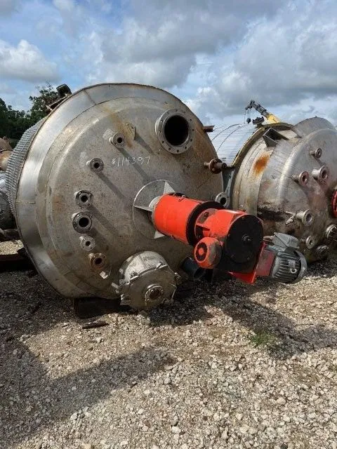 Used ALLOY FABRICATORS 1,950 GALLON Stainless Steel Tanks New Jersey US | Perry Equipment #123043