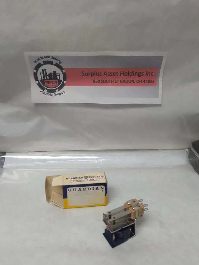 New | in-Stock GUARDIAN 900-2C-24A Miscellaneous Equipment (Electrical & Power) | Surplus Asset Holdings #1195409