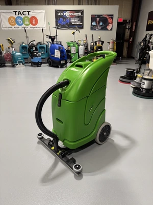 Mosquito 16 Gallon Wet/Dry Vacuum NEW