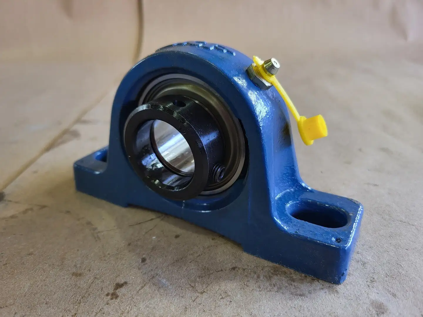 NEW SKF SY 1.3/16 FM