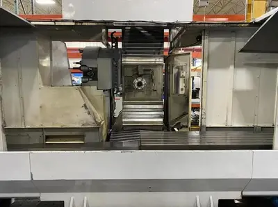 USED 2005 HAAS EC-3000