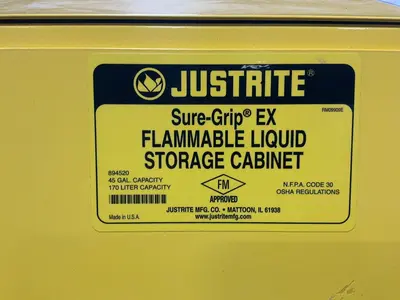 Used JUSTRITE 894520 Cabinets Ohio US | HGR 24 #1456074