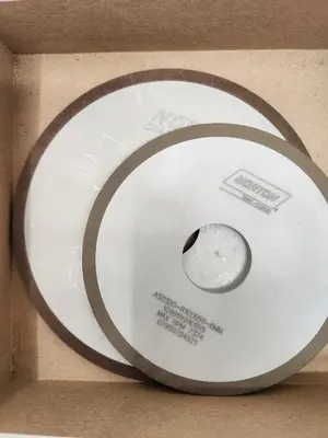 Used DIAMOND GRINDING WHEELS _UNKNOWN_ Misc Industrial Equipment Kentucky US | Aucto #688242