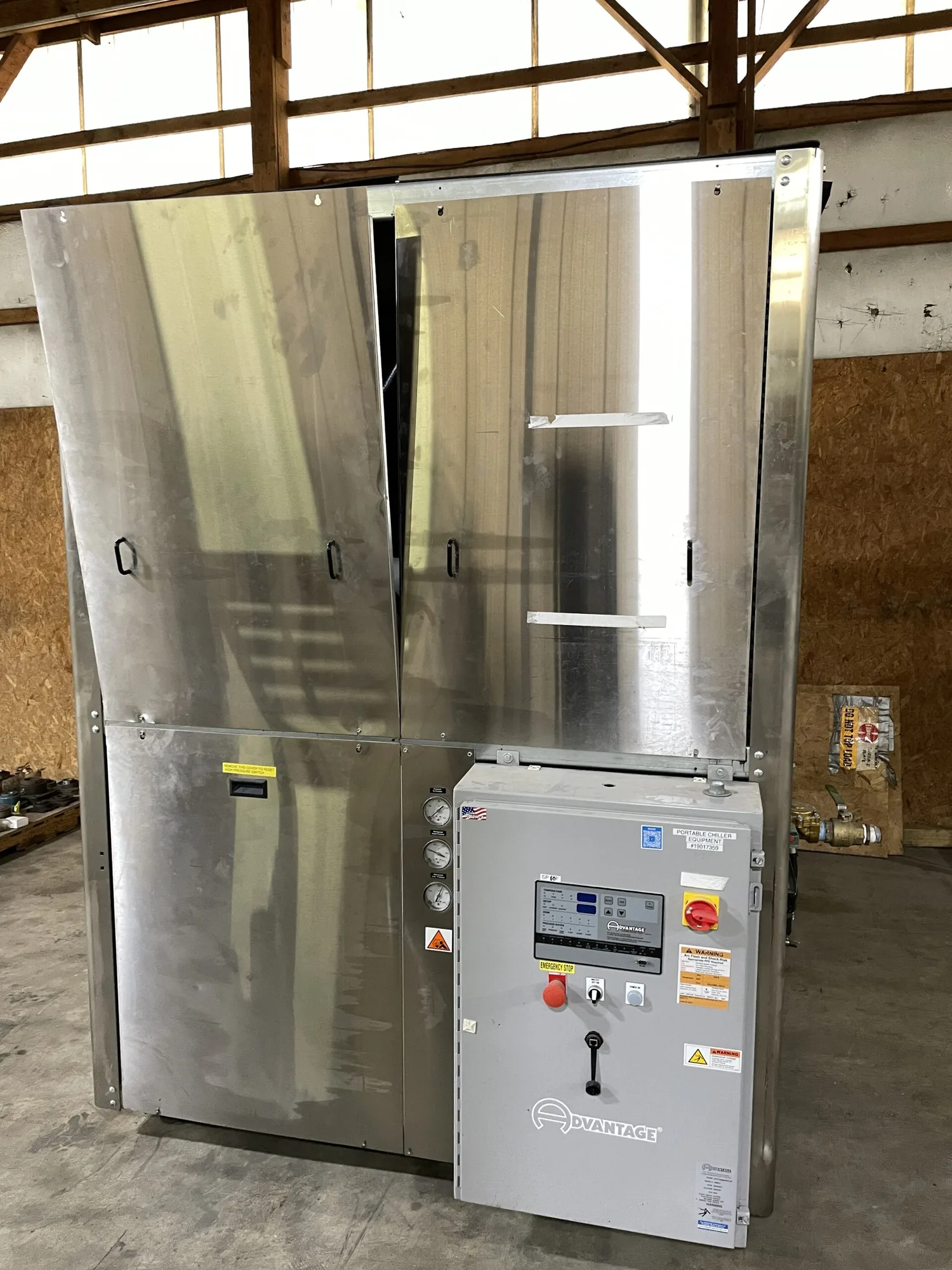 Advantage M1D‑15AXB‑MZC‑SP 14.5 Ton Air‑Cooled Industrial Chiller 460 V 3‑Ph
