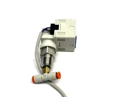 Used SMC ZSE20C-Y-N02L Pressure Switches Michigan US | Maverick Industrial Sales #1486194