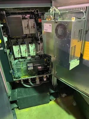 Used 2006 KUKA KR6 ARC 6 AXIS CNC ROBOT Robots | Harbor Machinery Inc. #1283281