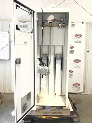 Pro Star PRS50264001 Praxair Gas & Equipment Changeover Regulator Cabinet