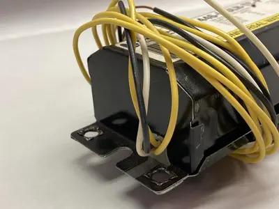 Used MAGNETEK 446-L-SLH-TC-P Lighting Ohio US | Surplus Asset Holdings #1436922
