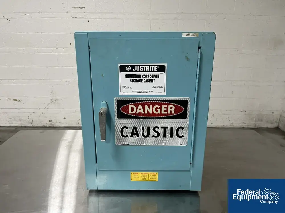 USED Justrite Justrite 4 Gal Corrosives Safety Storage Cabinet
