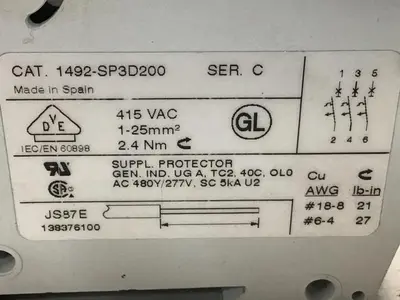 USED ALLEN BRADLEY 1492-SP3D200