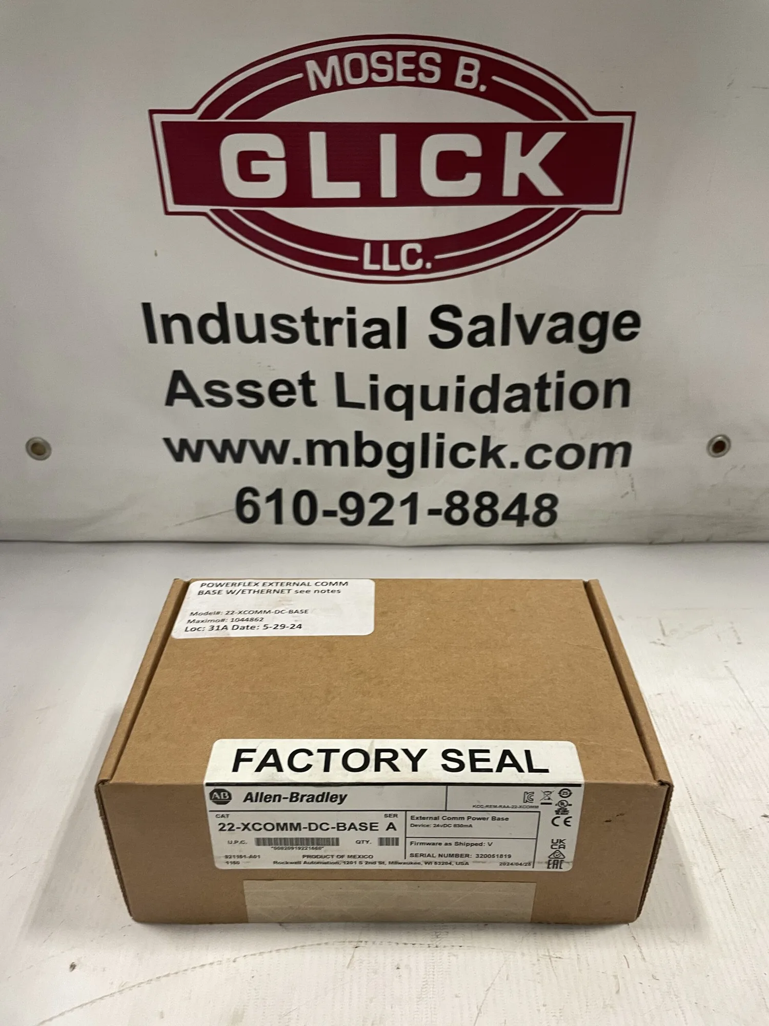 Allen-Bradley 22-XCOMM-DC-BASE External Communication Power Base 24VDC -NIB