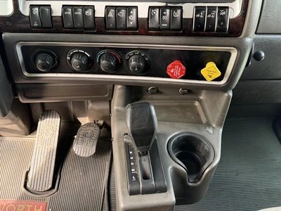 Used 2017 KENWORTH T800 TRUCK TRACTOR Conventional trucks Michigan US | Miedema Asset Management Group #1709442