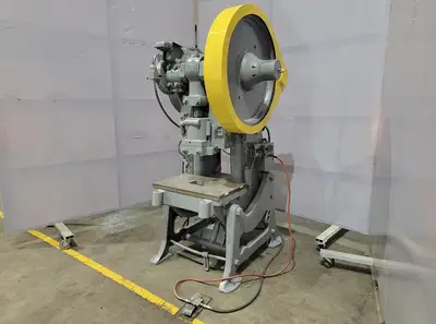 USED L&J 5