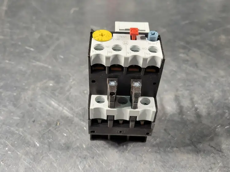 New | in-Stock MOELLER Z00-10 Misc Electrical & Power Parts British Columbia CA | Lenmark #251045