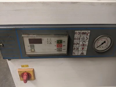 Gardner Denver ELA99A EndurAir 10hp, 200v, 60Hz, 27.5fla Air Com