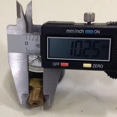 USED SMC GAUGE810