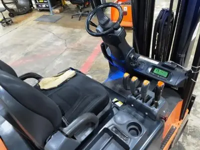 USED 2019 DOOSAN BC15S-5